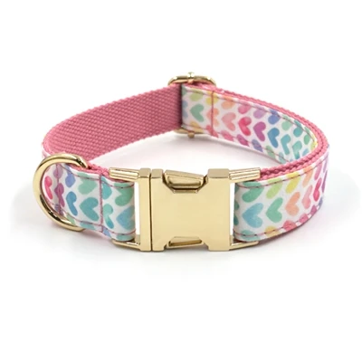 Safety of pet collars when towing pets