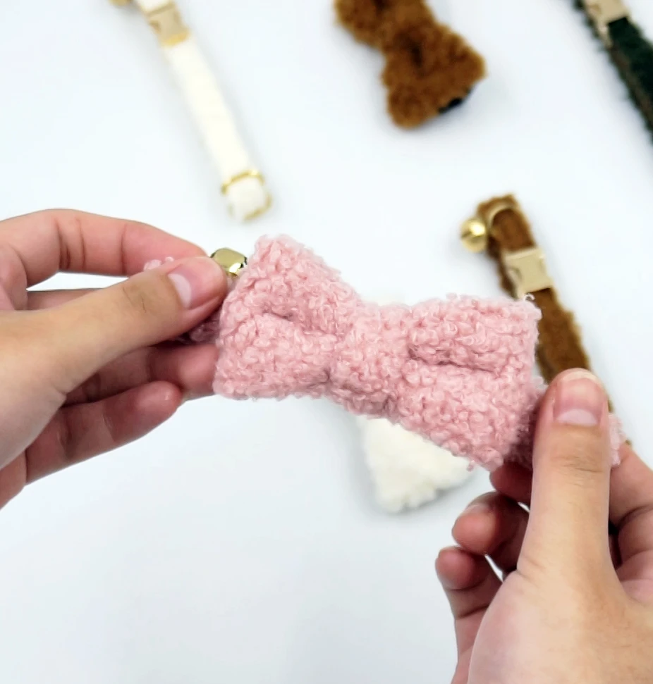 CUTE Teddy velvet dog bowtie