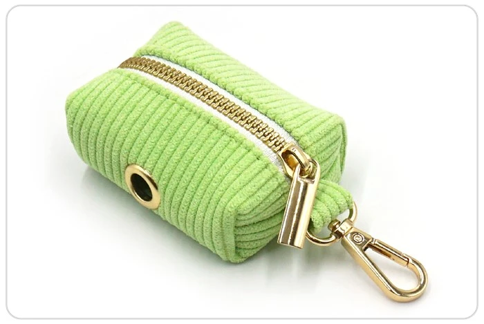 the light green dog collar the light green dog collar