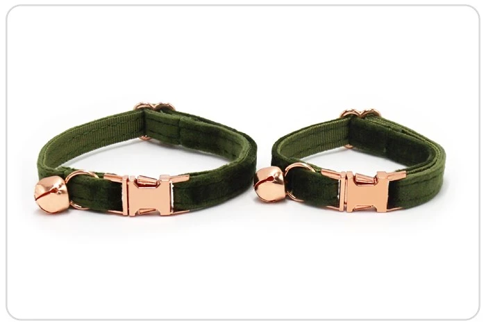 rose gold metal buckle military green velvet cat collar set