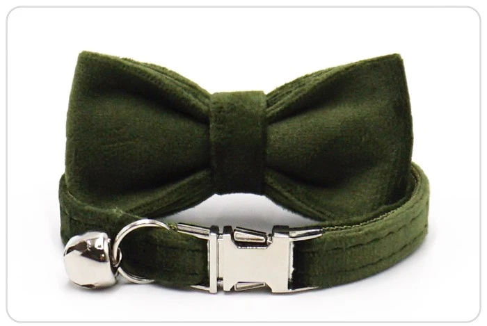 sliver metal buckle military green velvet cat collar
